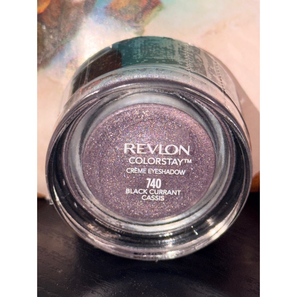 Revlon ColorStay Creme Eyeshadow 740 Black Currant Metallic Purple 24HR Wear